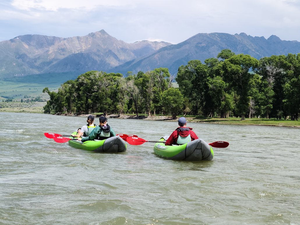 Inflatable Kayaks Yellowstone River Montana, Guided Scenic River Adventure